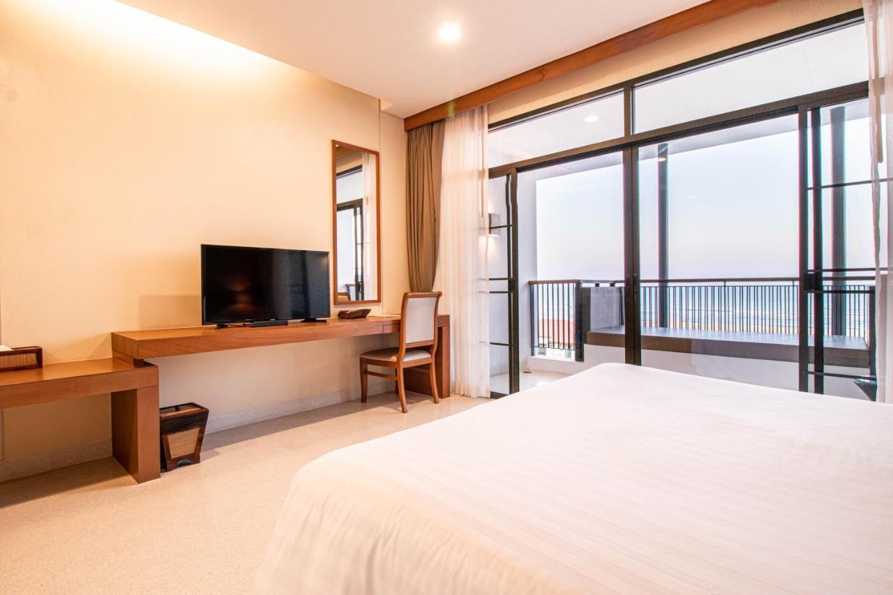 Sea Sand Sun Hua Hin By Jc Kevin Hotel & Resort ペッチャブリー エクステリア 写真